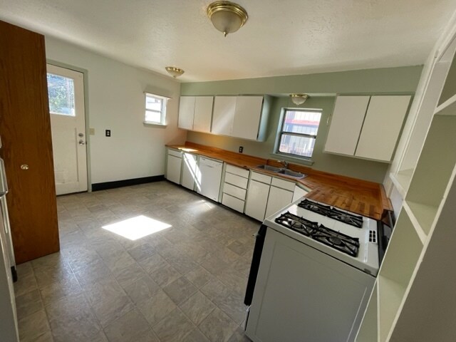 Foto del edificio - 3005 W Hester St