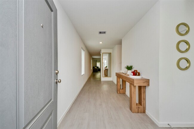 Building Photo - 1463 Cactus Rose Dr