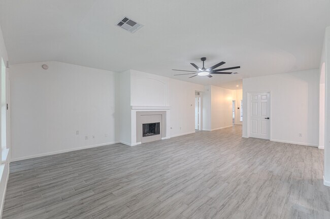 Building Photo - 138 Bryce Branch Cir