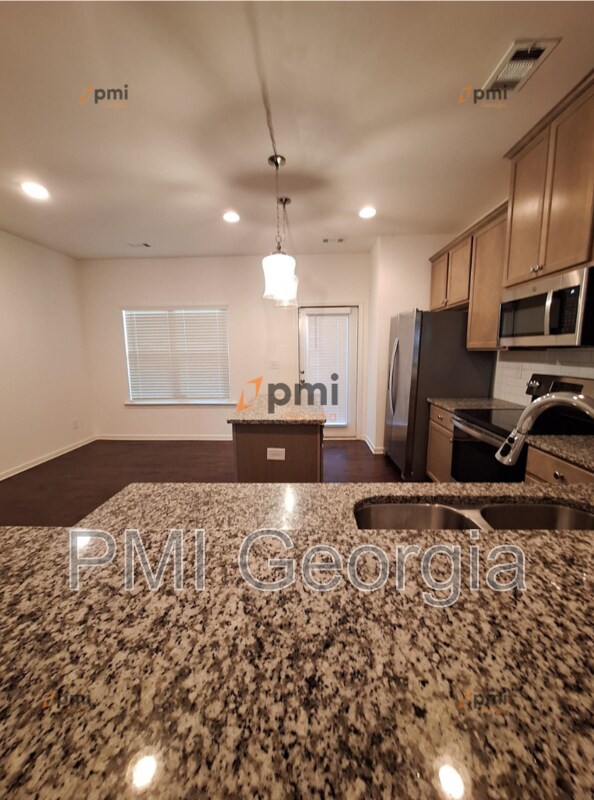 Foto del edificio - 758 Crestwell Cir