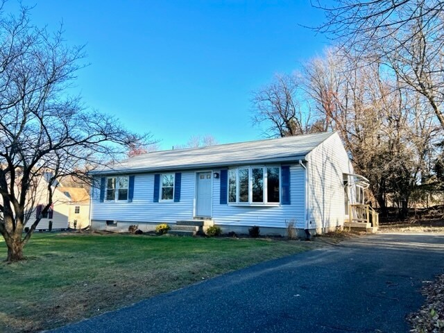 Building Photo - 270 Vineland Ave