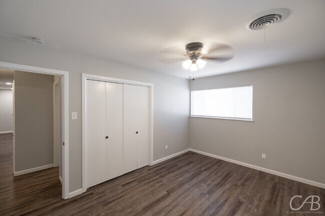 Building Photo - For Lease