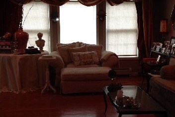 Living Room - 46 Columbia St