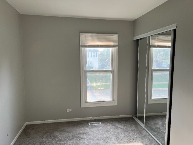 Building Photo - 683 Sand Creek Dr