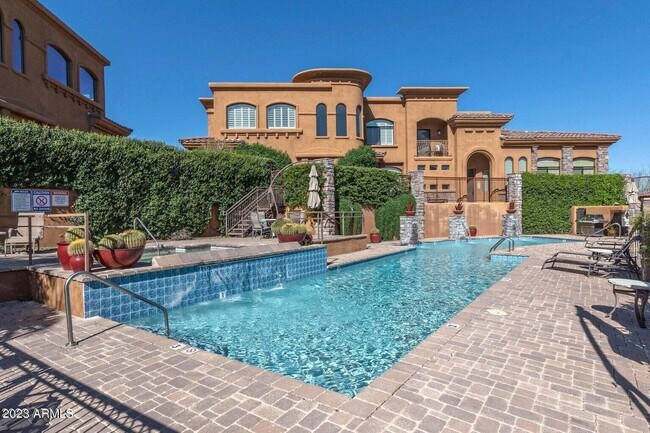 Foto del edificio - 7199 E Ridgeview Pl