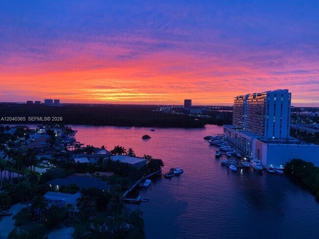 Foto del edificio - 16500 Collins Ave