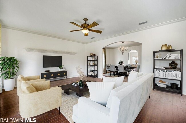 Living Room - 354 Majestic Beauty Ave