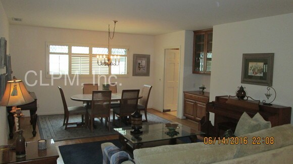 Building Photo - 4921 Valjean Ave