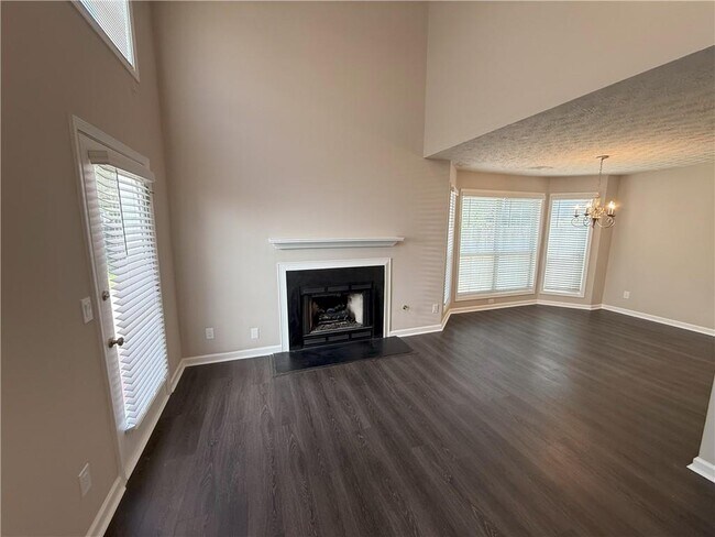 Foto del edificio - 13341 Harpley Ct