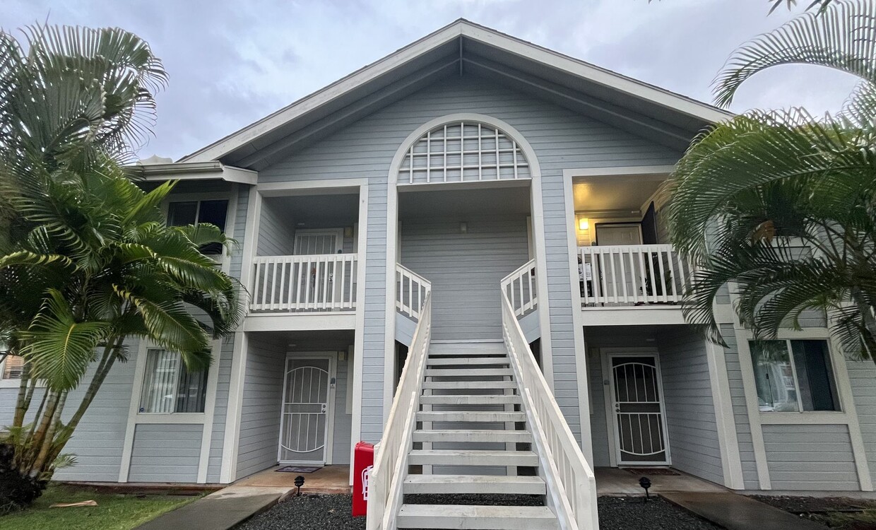 Foto principal - 2 bedroom Waikele townhouse