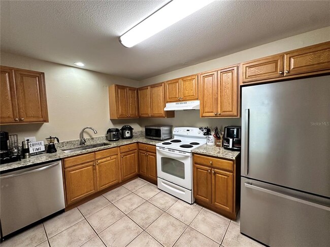 Building Photo - 22787 Penny Loop