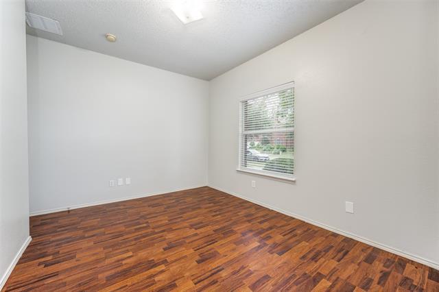 Foto del edificio - 7104 Sunburst Trail