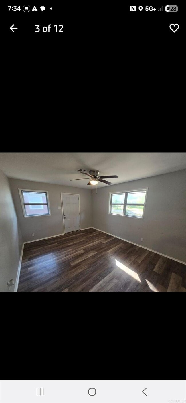 Building Photo - 620 Neal St