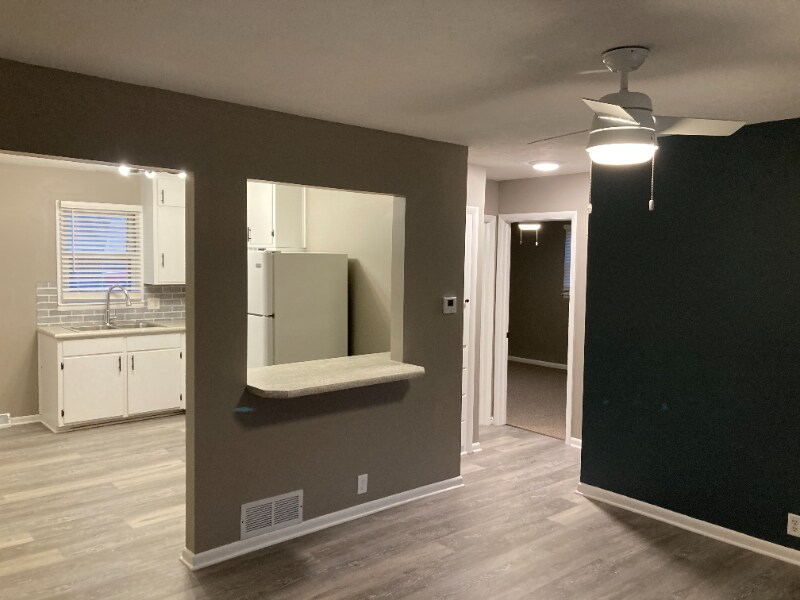 673 S 3rd St, Salina, KS 67401 Room for Rent in Salina, KS