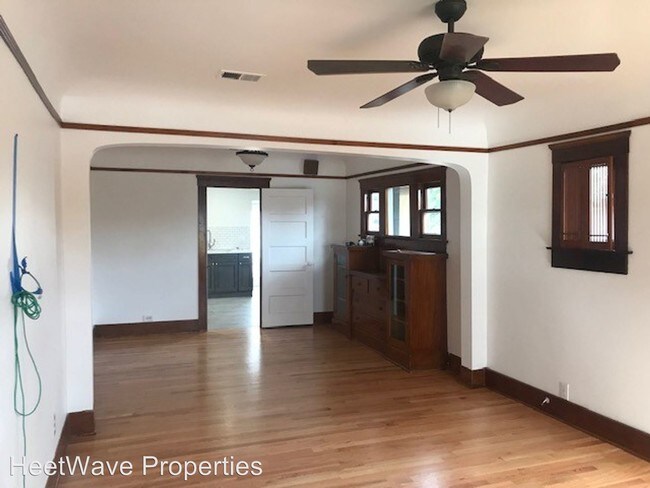 Foto del edificio - 3 br, 2 bath Apartment - 3610 Alexia Place