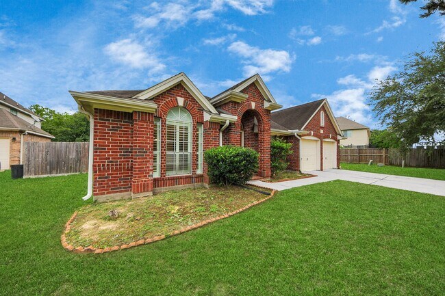 Foto del edificio - 10214 White Oak Trail Ln