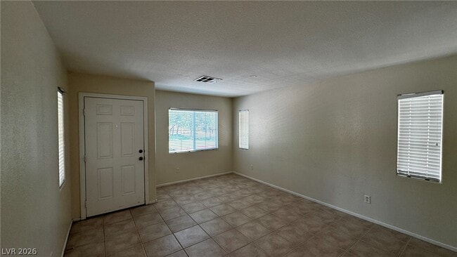 Building Photo - 10435 Prairie Schooner Ave