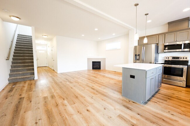 Foto del edificio - Charming 3 Bdrm 2.5 Bath in Ridgefield
