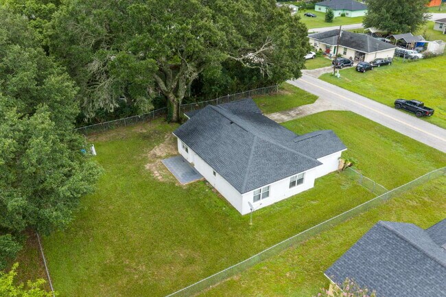 Foto del edificio - 645 NW 65th St