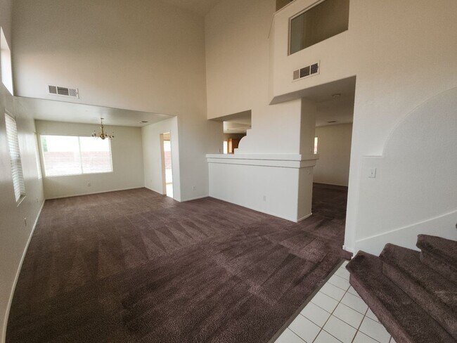 Foto del edificio - 9907 Sparrow Ridge Ave