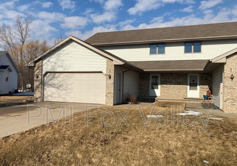 W3174 Westowne Ct, Appleton, WI 54915 Condo for Rent in Appleton, WI