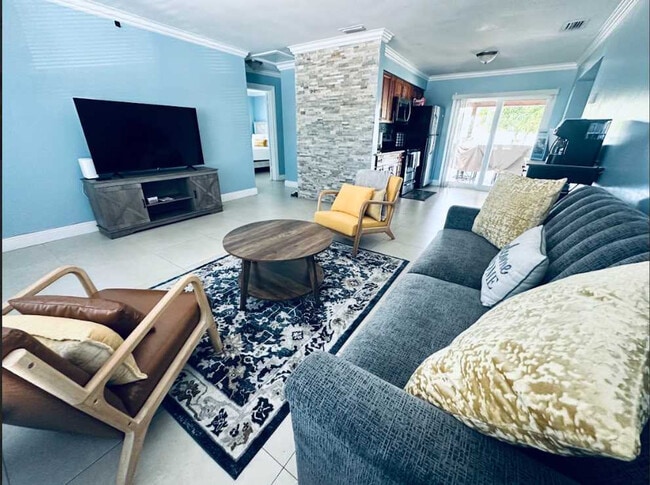 Foto del edificio - 4211 NE 13th Ave