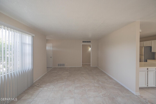 Building Photo - 1504 Nueces Way