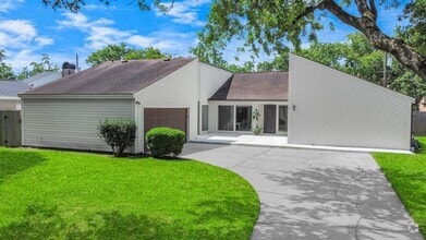 Building Photo - 4306 Shady Springs Dr
