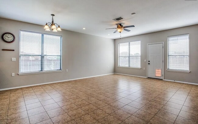 Foto del edificio - 8801 Capitol View Dr