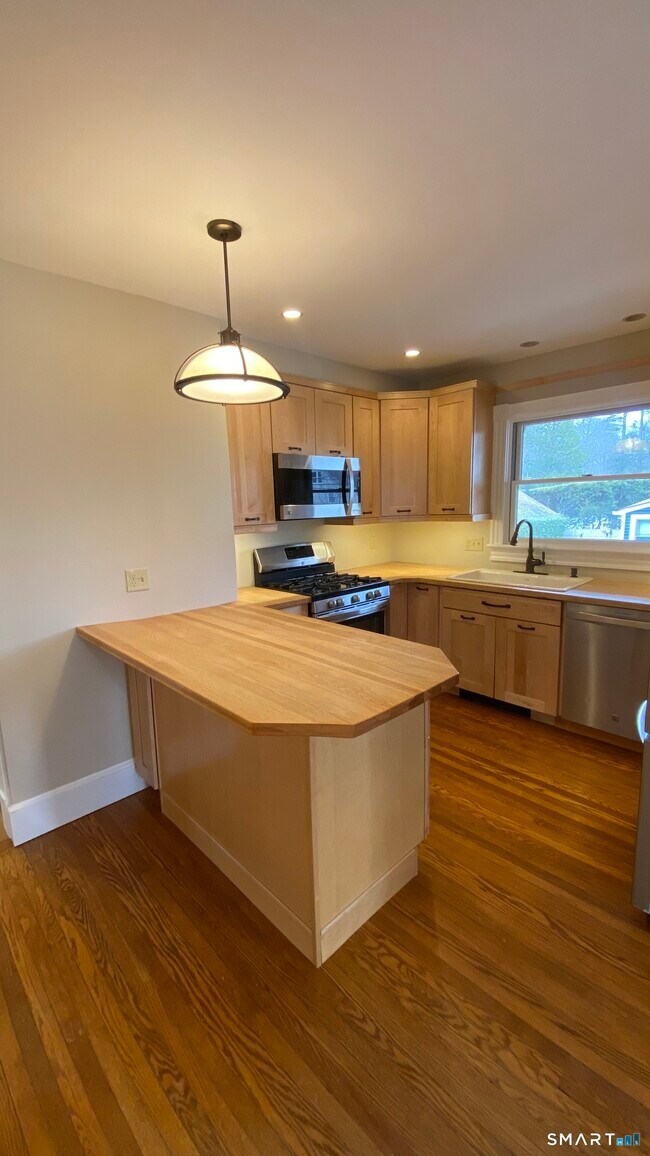 Foto del edificio - 86 Belleview Ave