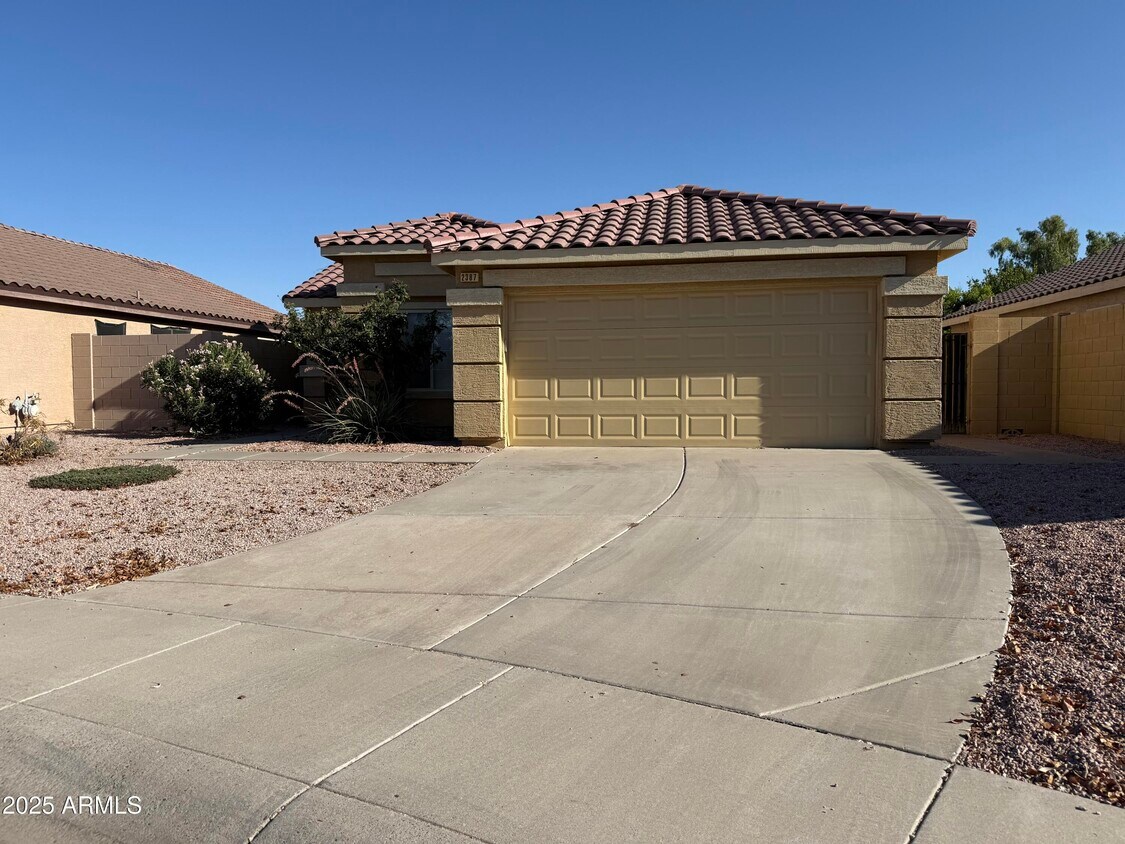 Primary Photo - 2387 E Winchester Pl