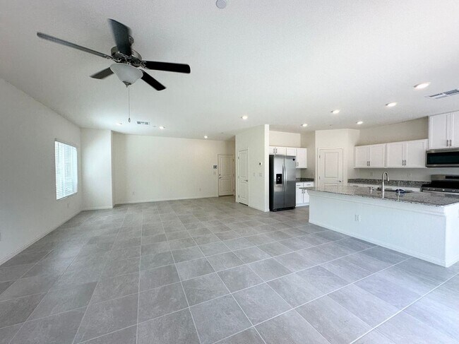 Foto del edificio - 4559 Merlot Hls Ave