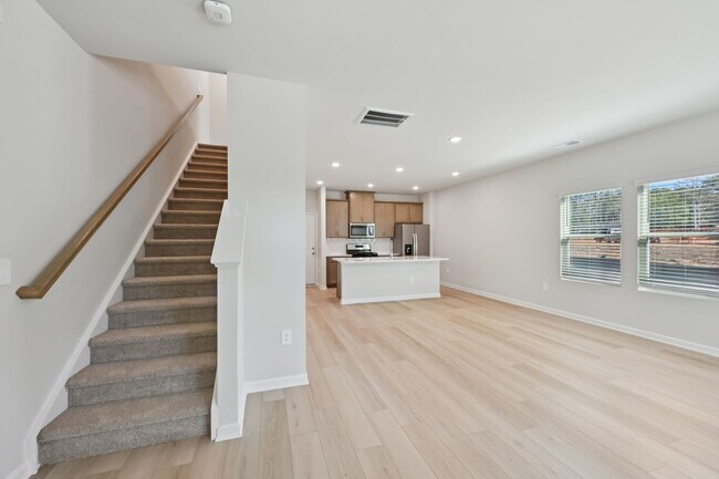 Foto del edificio - 3512 Rosebush Dr