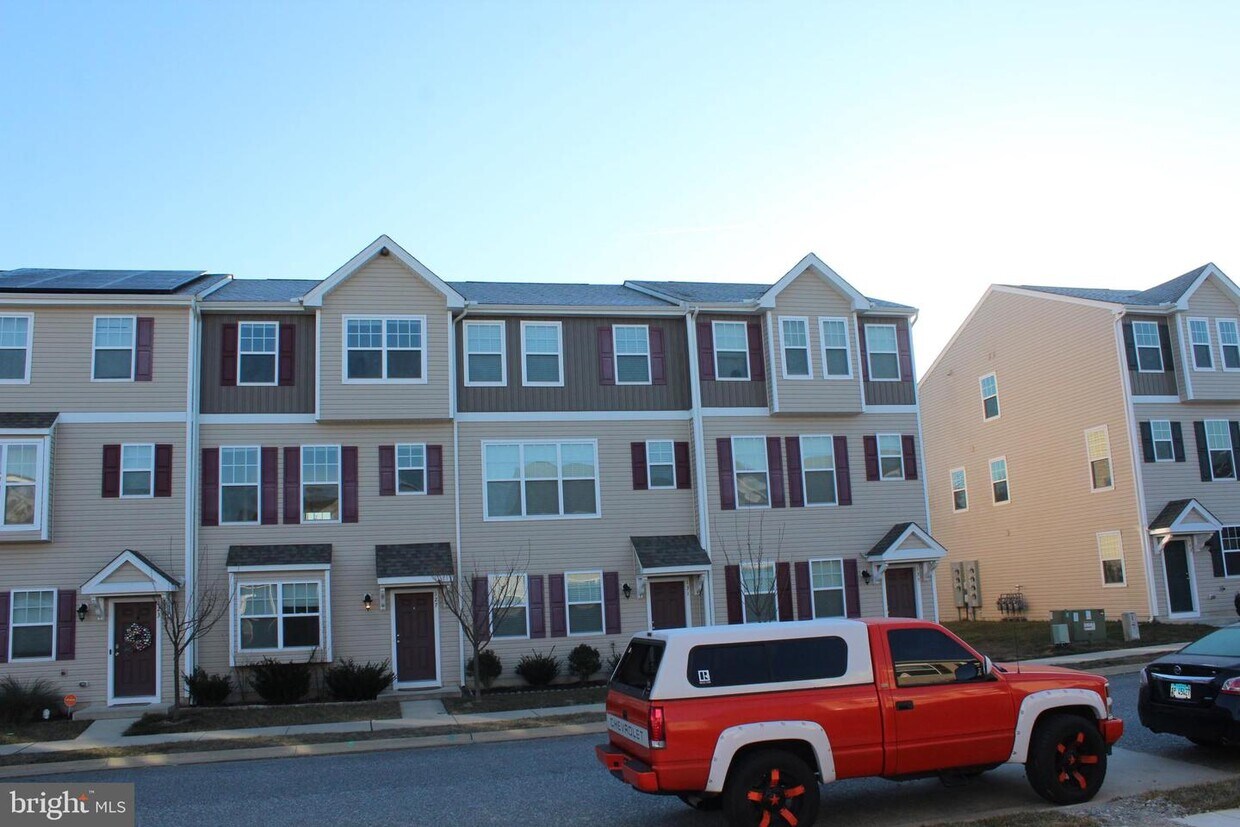 127 Tidbury Crossing, Camden, DE 19934 Townhome Rentals in Camden DE