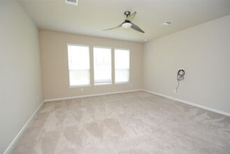 Building Photo - 8326 Oakland Hts Ln
