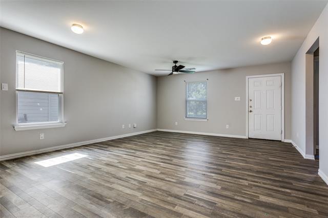 Building Photo - 206 Royal St