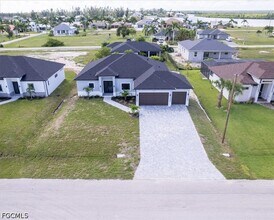 Building Photo - 4308 NW 27th Ln