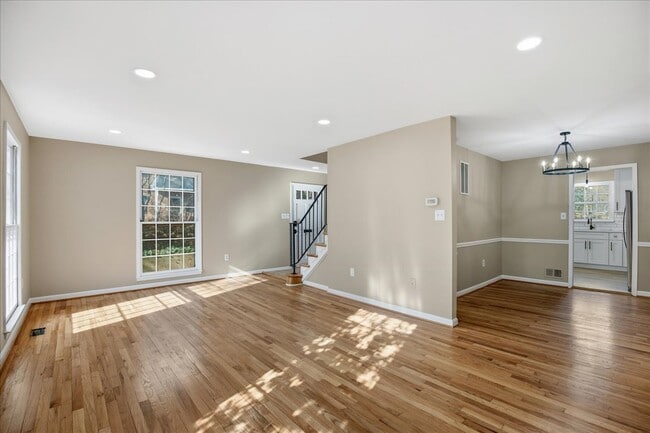 Foto del edificio - 1501 Chatham Colony Ct