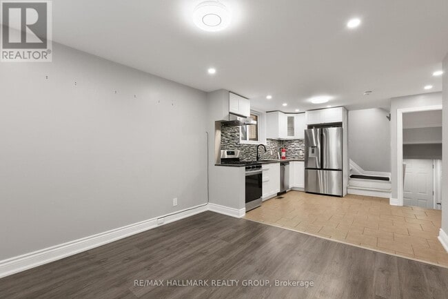 Building Photo - 1135 Maitland Ave