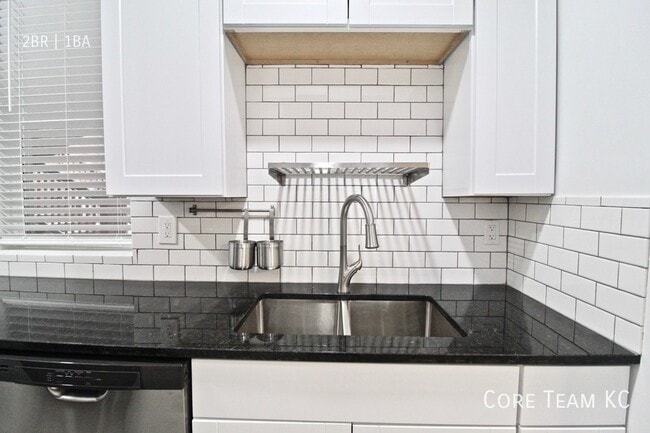 Foto del edificio - 7 E 38th St