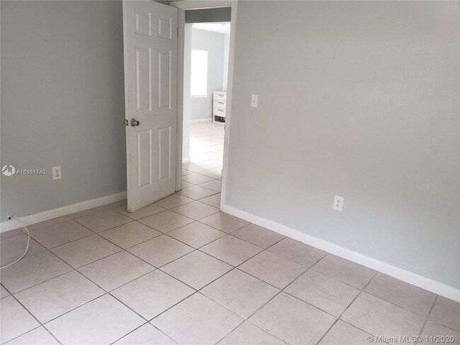 Building Photo - 2291 NW 95th St