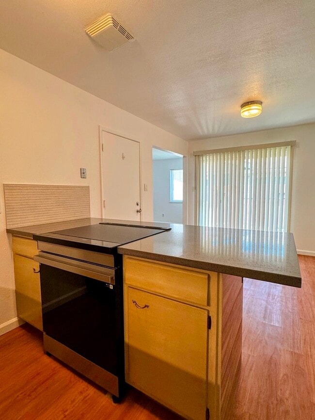 Building Photo - Charming Updated 2-Bedroom Home in Rancho ...