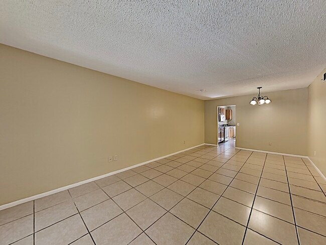 Foto del edificio - 220 Cherokee Ct