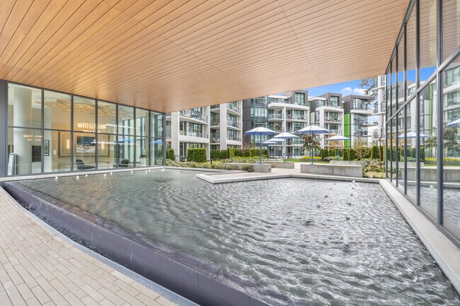 Building Photo - 3533 Ross Dr