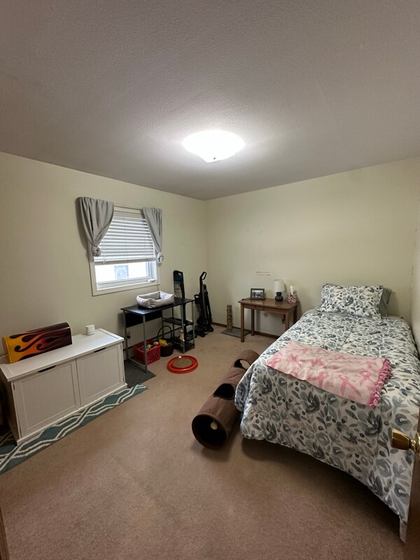 Foto del edificio - 516 Kendall Ave S