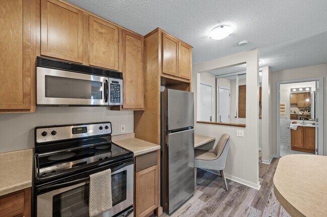 Foto del edificio - 3729 Snelling Ave