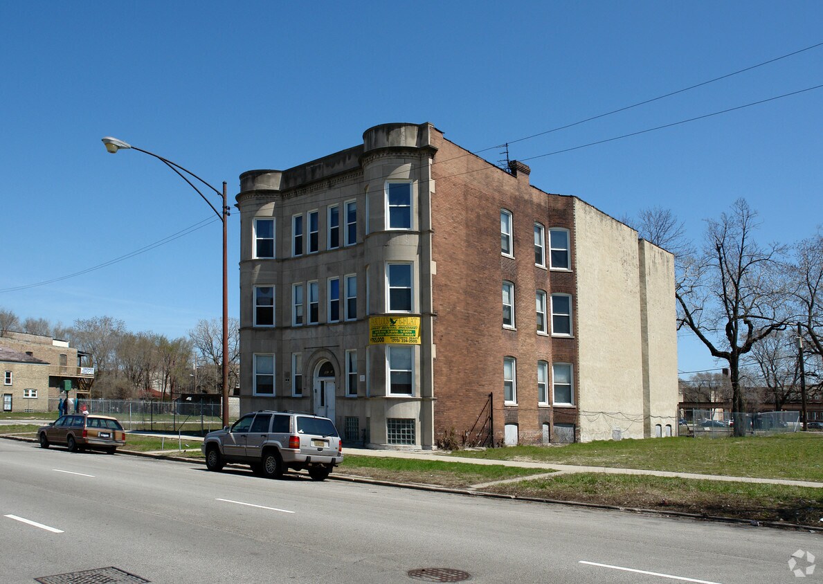 Building Photo - 5407-5409 S Indiana Ave