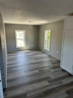 Building Photo - 509 Oak St