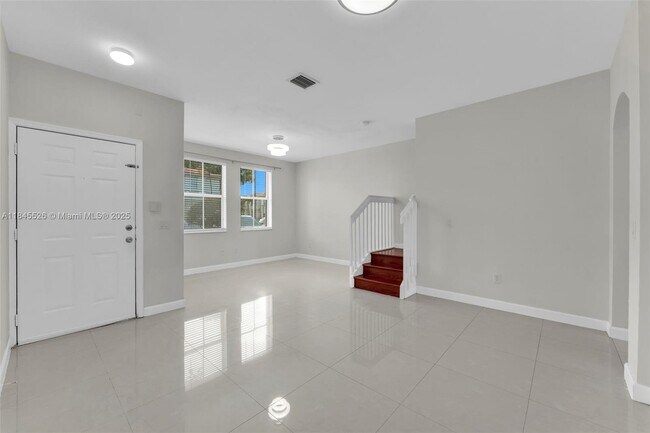 Building Photo - 4221 SW 157th Ave