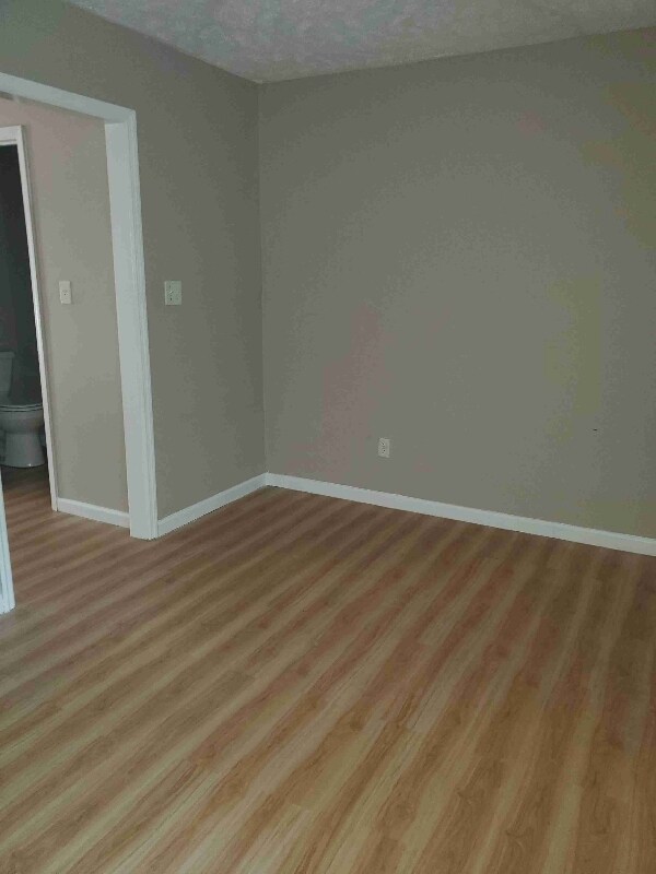 Foto del edificio - 1413 Tangora Ln